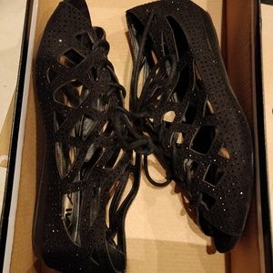 Mia lizzy black nova suede sandals